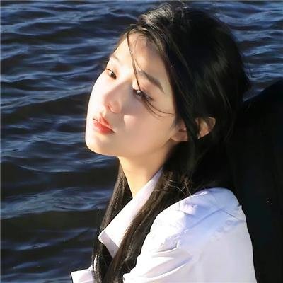 彩鸾春色 海报